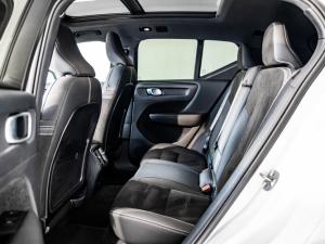 Volvo XC40 Recharge Twin Motor Ultimate - Image 6