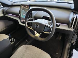 Volvo EX30 Twin Motor Performance Ultra - Image 20