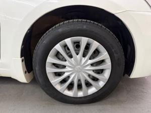 Suzuki Ciaz 1.5 GL manual - Image 11