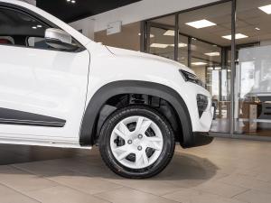 Renault Kwid 1.0 Techno manual - Image 14