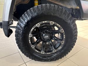 Toyota Land Cruiser 79 4.5D-4D V8 double cab LX - Image 17