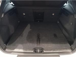 Volvo XC40 T5 AWD R-Design - Image 13