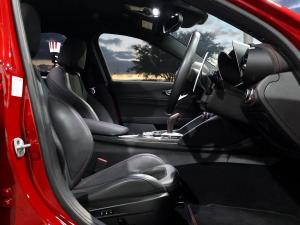 Alfa Romeo Giulia Quadrifoglio - Image 19