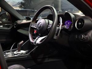 Alfa Romeo Giulia Quadrifoglio - Image 20