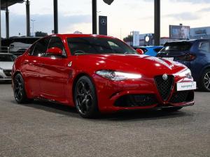 Alfa Romeo Giulia Quadrifoglio - Image 2