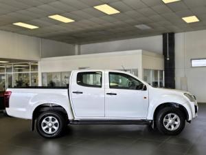 Isuzu D-Max 250 double cab Hi-Ride auto - Image 11