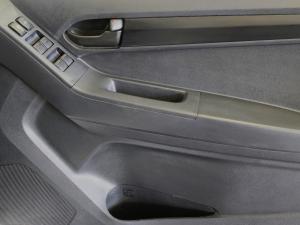 Isuzu D-Max 250 double cab Hi-Ride auto - Image 19