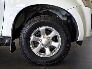 Isuzu D-Max 250 double cab Hi-Ride auto - Image 20
