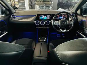Mercedes-Benz GLA GLA200 Progressive - Image 3