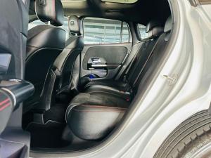 Mercedes-Benz GLA GLA200 Progressive - Image 6