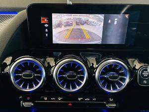Mercedes-Benz GLA GLA200 Progressive - Image 8