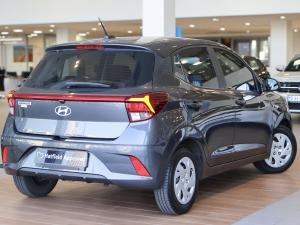 Hyundai Grand i10 1.0 Premium hatch - Image 11