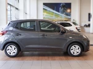 Hyundai Grand i10 1.0 Premium hatch - Image 8