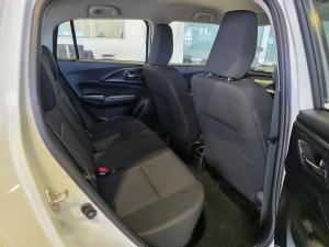 Suzuki Swift 1.2 GL+ auto - Image 8