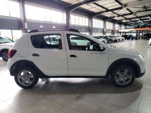 Renault Sandero 900T Stepway Expression - Image 5