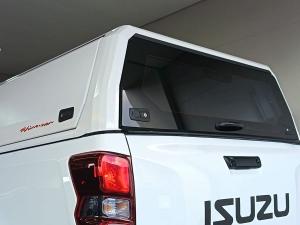 Isuzu D-Max 1.9TD double cab L auto - Image 10