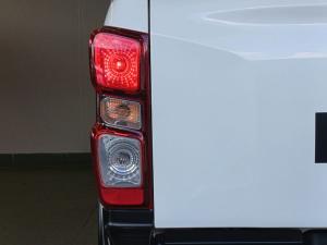 Isuzu D-Max 1.9TD double cab L auto - Image 12