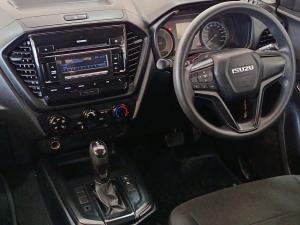 Isuzu D-Max 1.9TD double cab L auto - Image 17