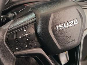 Isuzu D-Max 1.9TD double cab L auto - Image 24
