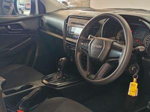 Isuzu D-Max 1.9TD double cab L auto - Image 30