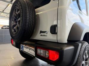 Suzuki Jimny 1.5 GLX AllGrip 3-door manual - Image 11