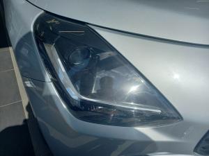 Suzuki Swift 1.2 GL - Image 9