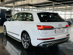 Audi Q7 45TDI quattro S line - Image 14