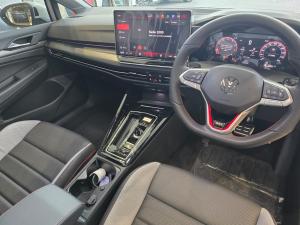 Volkswagen Golf GTI - Image 8
