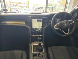 Volkswagen Amarok 2.0TDI double cab Life - Image 8