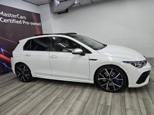 Volkswagen Golf R - Image 16