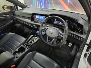 Volkswagen Golf R - Image 7