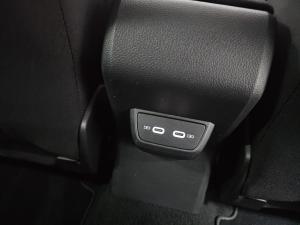 Volkswagen Taigo 1.0TSI R-Line - Image 10