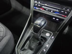 Volkswagen Taigo 1.0TSI R-Line - Image 9