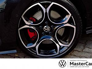 Volkswagen Golf GTI - Image 6