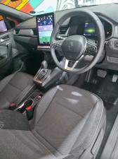 Renault Captur 1.3T Iconic - Image 11
