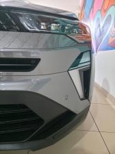Renault Captur 1.3T Iconic - Image 8