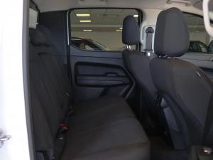 Volkswagen Amarok 2.0TDI double cab auto - Image 12