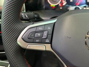 Volkswagen Golf GTI - Image 10