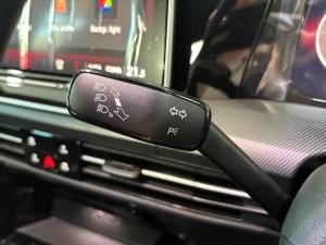 Volkswagen Golf GTI - Image 12