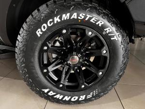 JMC Vigus 2.5TD double cab 4WD - Image 14