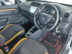 Renault Kwid 1.0 10 Anniversary Edition auto - Image 21