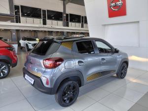 Renault Kwid 1.0 10 Anniversary Edition auto - Image 9
