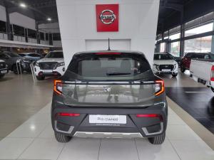 Mahindra XUV 3XO 1.2T MX2 auto - Image 5
