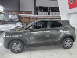 Mahindra XUV 3XO 1.2T MX2 auto - Image 8