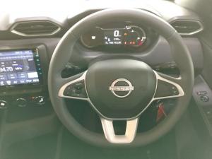 Nissan Magnite 1.0 Visia auto - Image 18