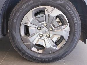Mahindra XUV 3XO 1.2T MX2 auto - Image 8