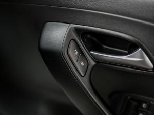 Volkswagen Polo Vivo hatch 1.4 Trendline - Image 18