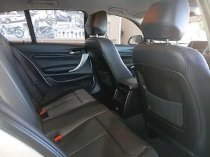 BMW 1 Series 118i 5-door Urban auto - Image 13