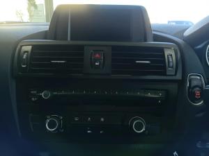 BMW 1 Series 118i 5-door Urban auto - Image 14