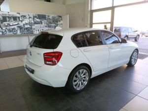BMW 1 Series 118i 5-door Urban auto - Image 4